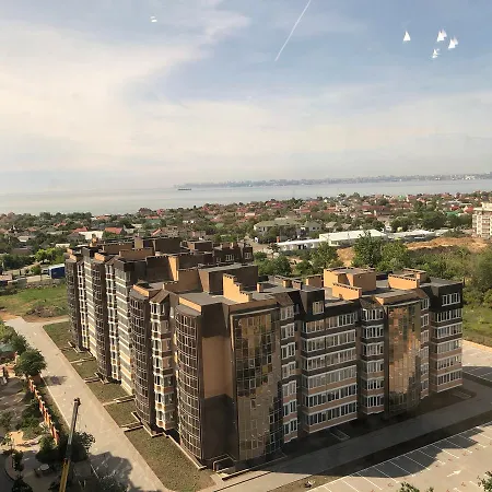 Zhemchuzhnie On Marselskaya *