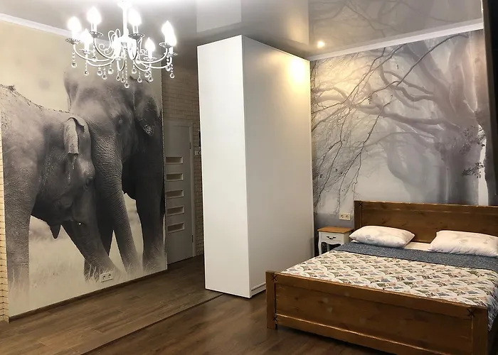 Zhemchuzhnie On Marselskaya *