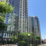 Zhemchuzhnie On Marselskaya Appartement