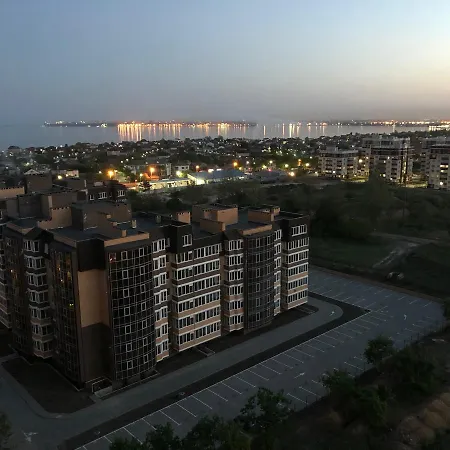 Zhemchuzhnie On Marselskaya Appartement *