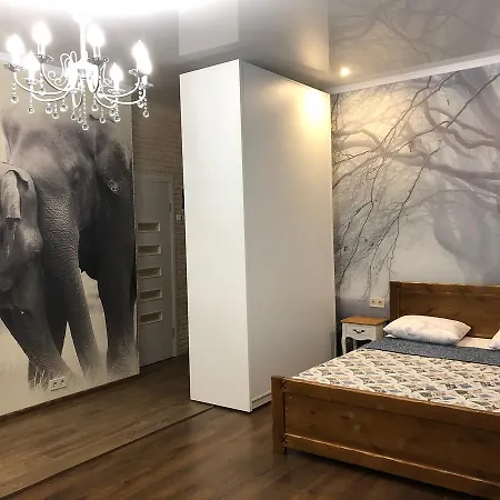 Zhemchuzhnie On Marselskaya *